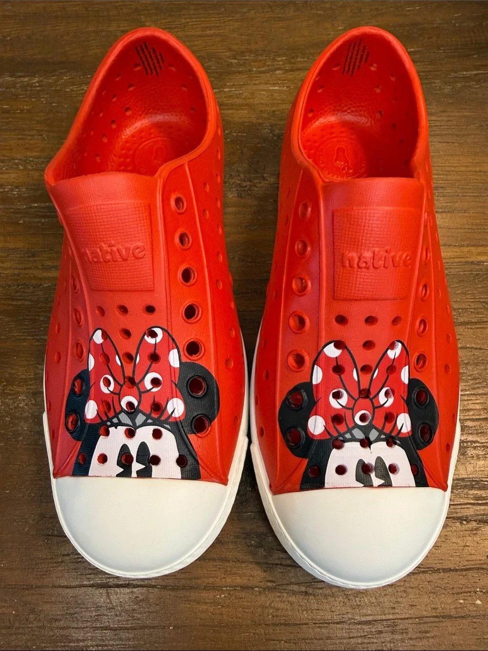 Native X Disney Collaboration Minnie Jefferson Slip Ons